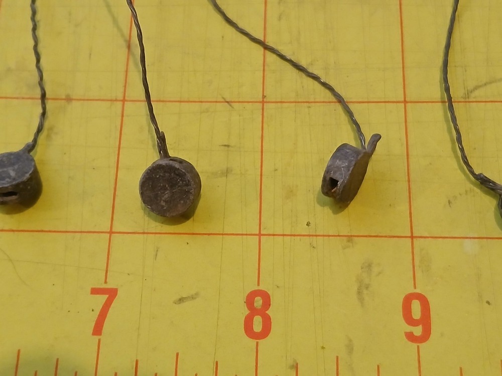 Lead and wire meter seals new