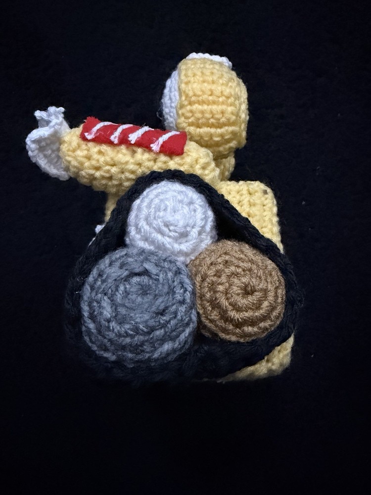 Wall-E and Eve Crochet Pattern Hand Made