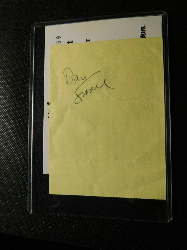 DAN SMALL AUTOGRAPH!  c599XNS2