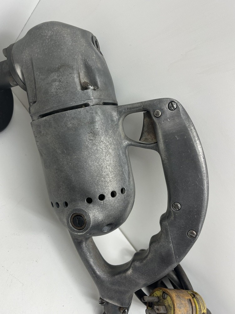 Antique Metal Shear