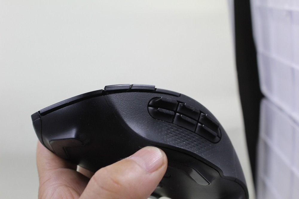 Logitech G604 Wireless Gaming Mouse - Lightspeed, Bluetooth, 15 Programmable