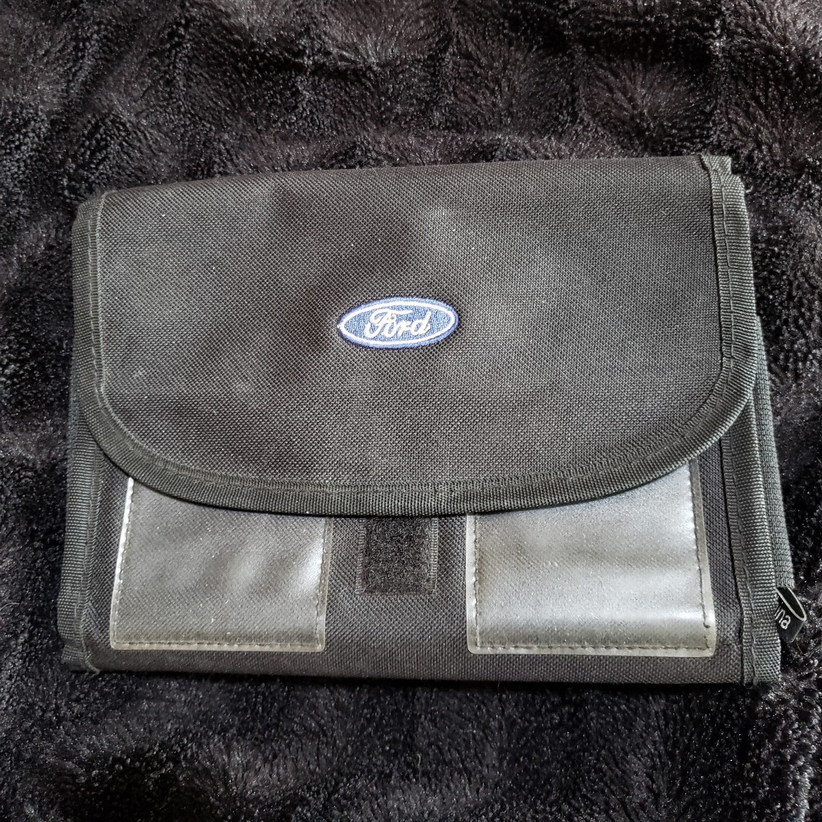 2011 Ford F250 F350 Super Duty Owners Guide Manual +Extra Information Books Case