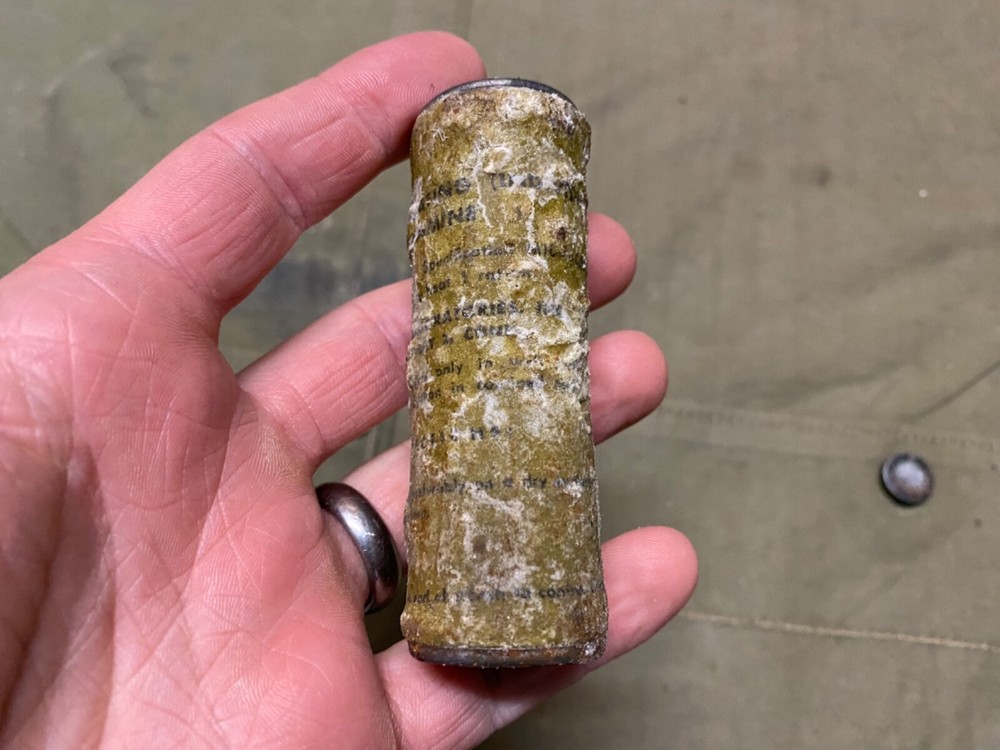 ORIGINAL WWII US ARMY MESS RATION FUEL TABLET HEATING TABLETS-3 PACK, NOS