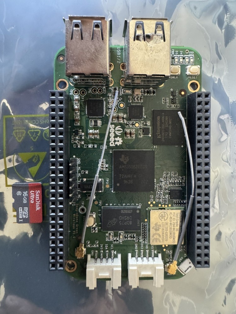 Seeedstudio BeagleBone Green Wireless Single Board Computer w/16gb Micro SD