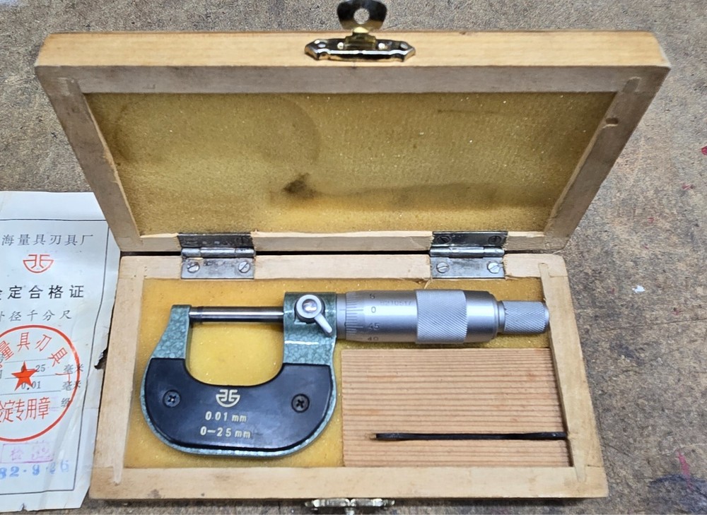 Central Forge #938 0-25mm 0.01mm Micrometer