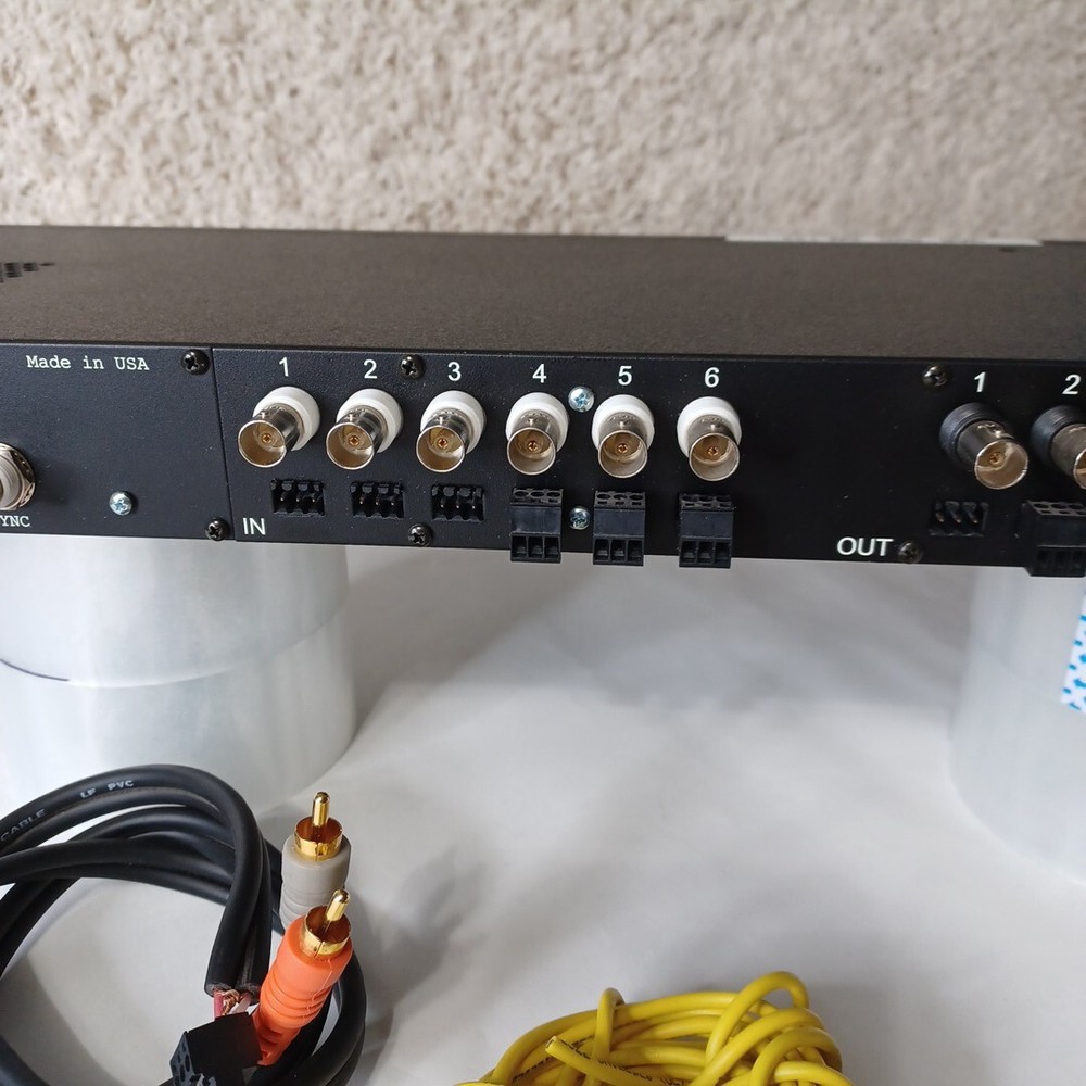 AutoPatch Half-Y Audio/ Video Distribution Matrix