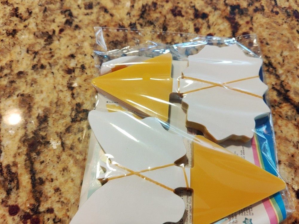 FRUIT FLY STICKY TRAPS 5 X 3 36 PACK