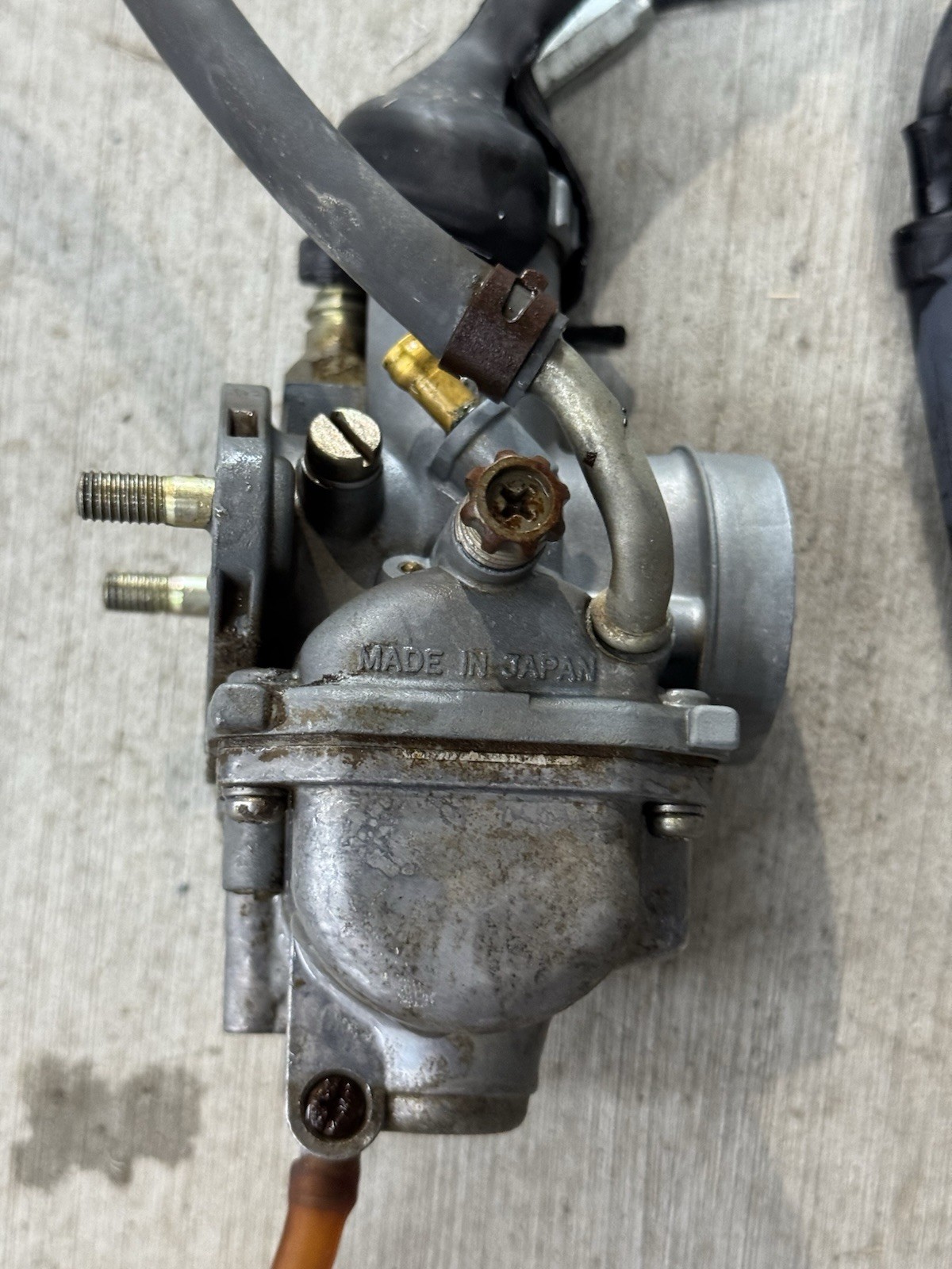 1985 Yamaha Tri Moto 200 Ytm200 Original Oem Carburetor Carb Assembly