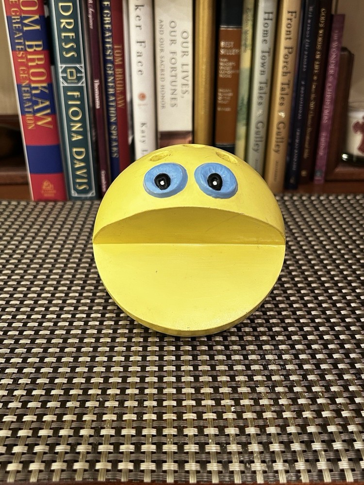 Vintage Pac Man Ceramic Pencil Holder