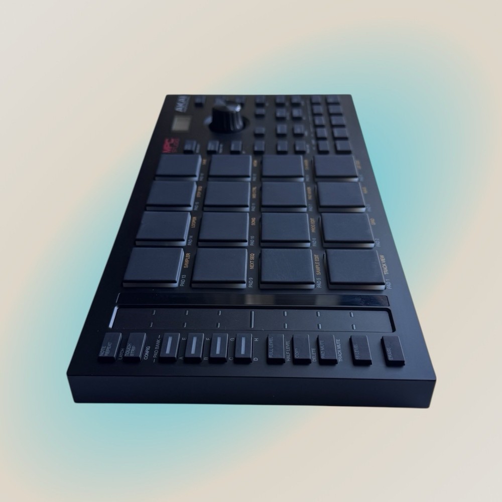 Akai MPC Studio Music Production Controller/ Beat Pads W/ MPC Software