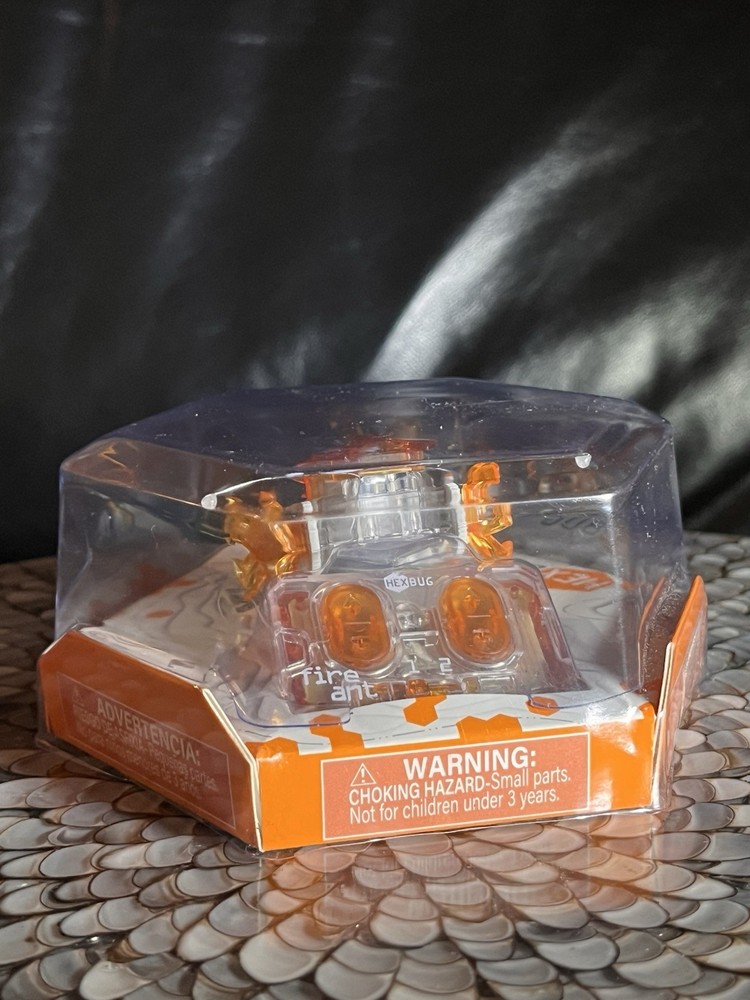 HEXBUG BUNDLE, Spider and Fire Ant w/remote controls *NIB, READ*