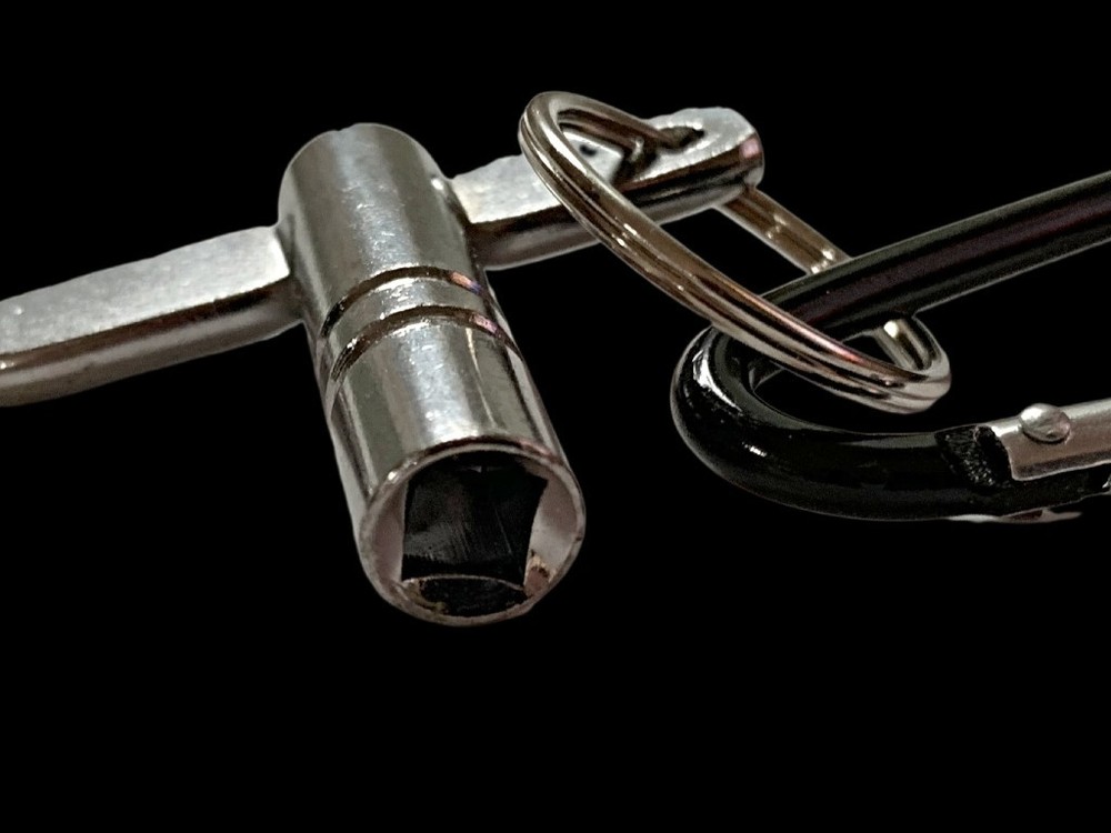 Drum Key Keychain – D-Clip Quick Access Tuning Tool for Drummers