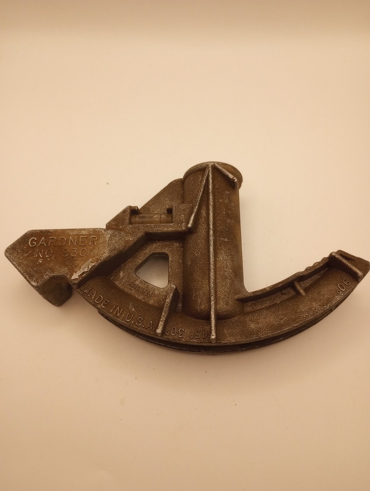 Gardner Bender No. 930 1/2" Conduit Pipe Tool