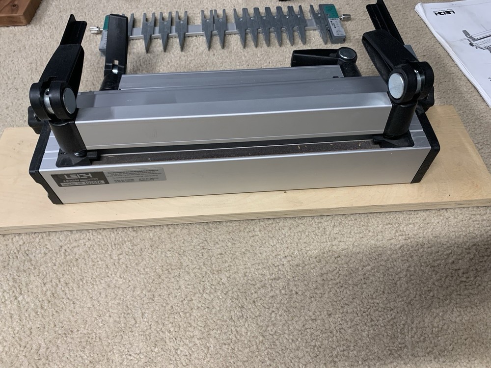 Leigh Super 12" Dovetail Jig