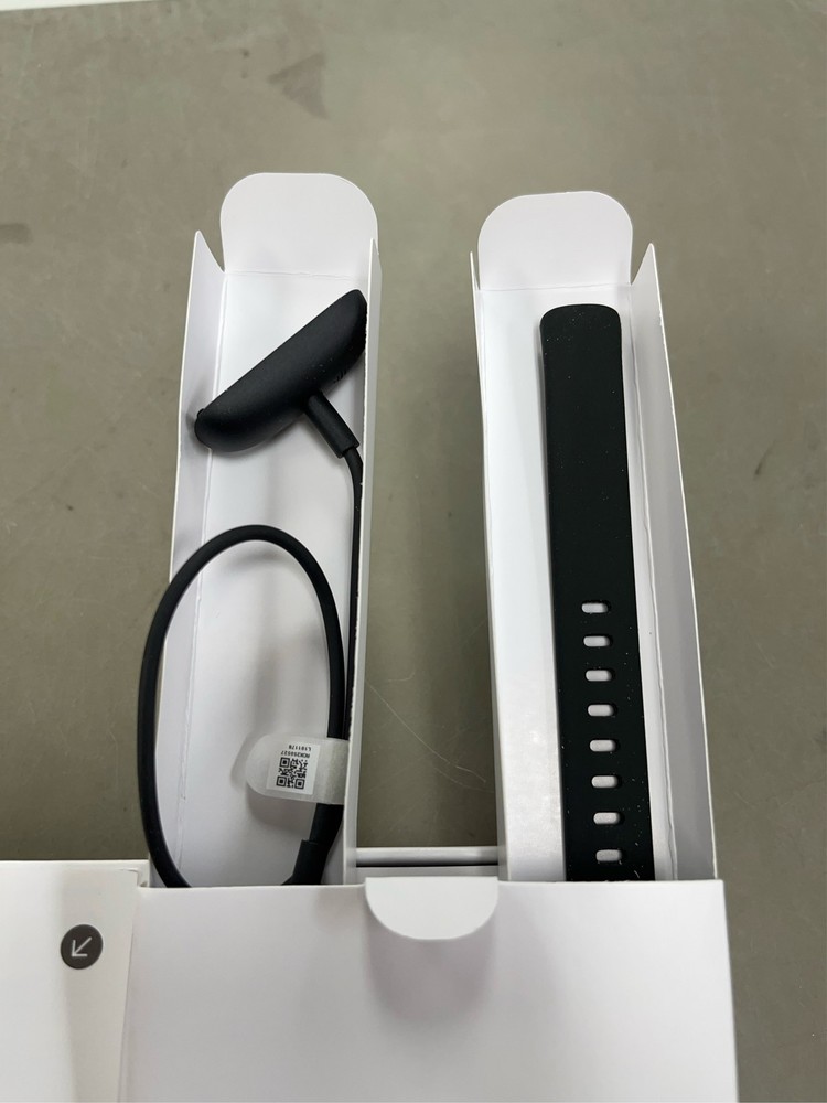 Fitbit Inspire 3 Activity Tracker 2