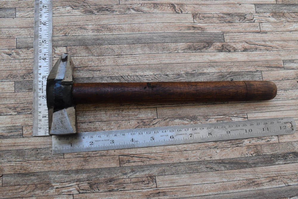 Nice Iron Blacksmith Hammer Silversmith Carpentry Work Square Head Hammer Tool