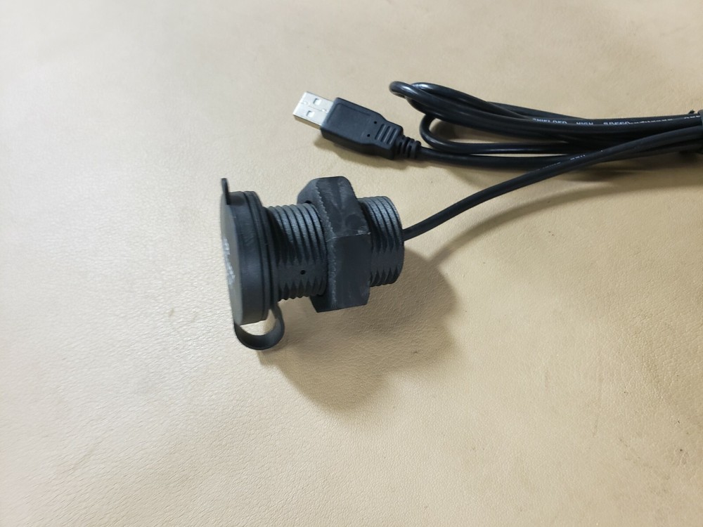 CPS MARINE USB INPUT PLUG #AUX-USB-CPS