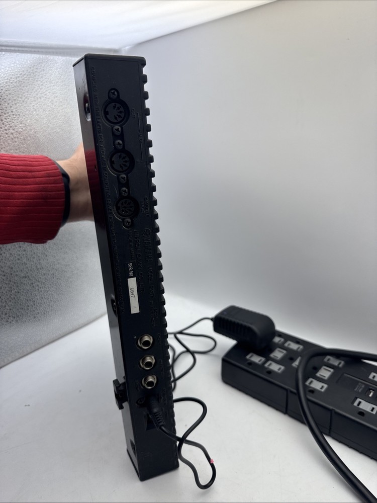 YAMAHA RX17 DIGITAL RHYTHM PROGRAMMER DRUM MACHINE !