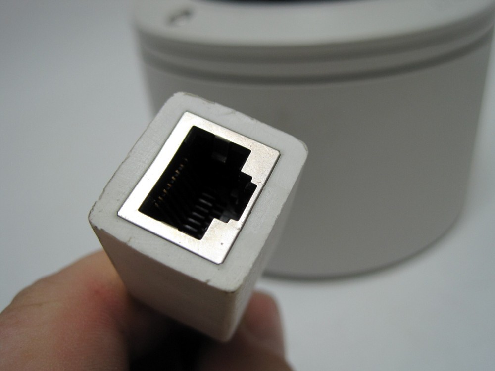 Pelco IP111-CHV9 Camclosure Integrated Camera System