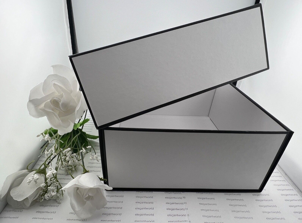 CHANEL Square EMPTY GIFT BOX Container 8.5"x8.5"x3.75" NEW AUTHENTIC