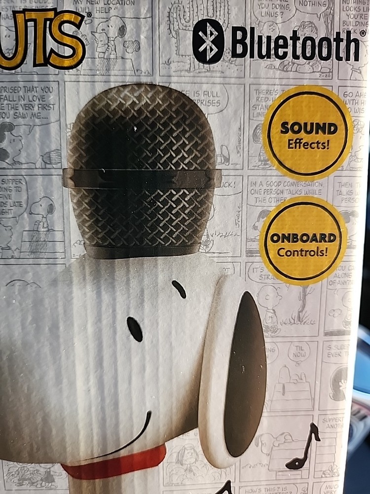 Peanuts Snoopy Bluetooth Karaoke Microphone