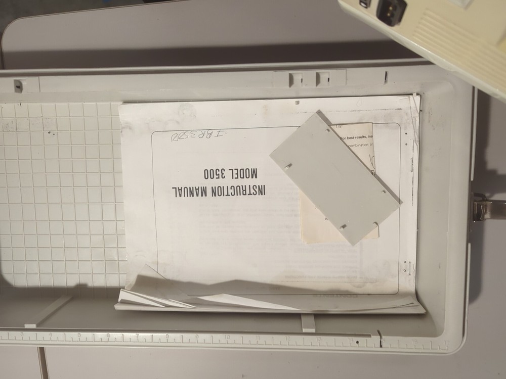 Riccar Model 2950 Sewing Machine