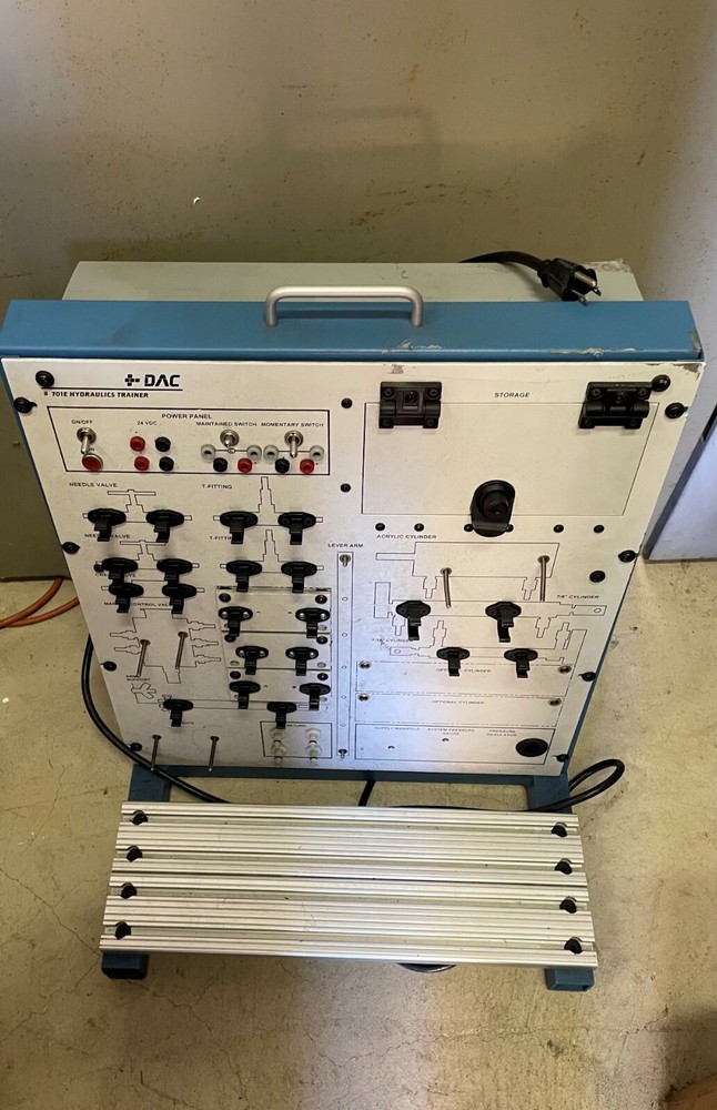 DAC Worldwide compound hydraulic trainer Model # 701e