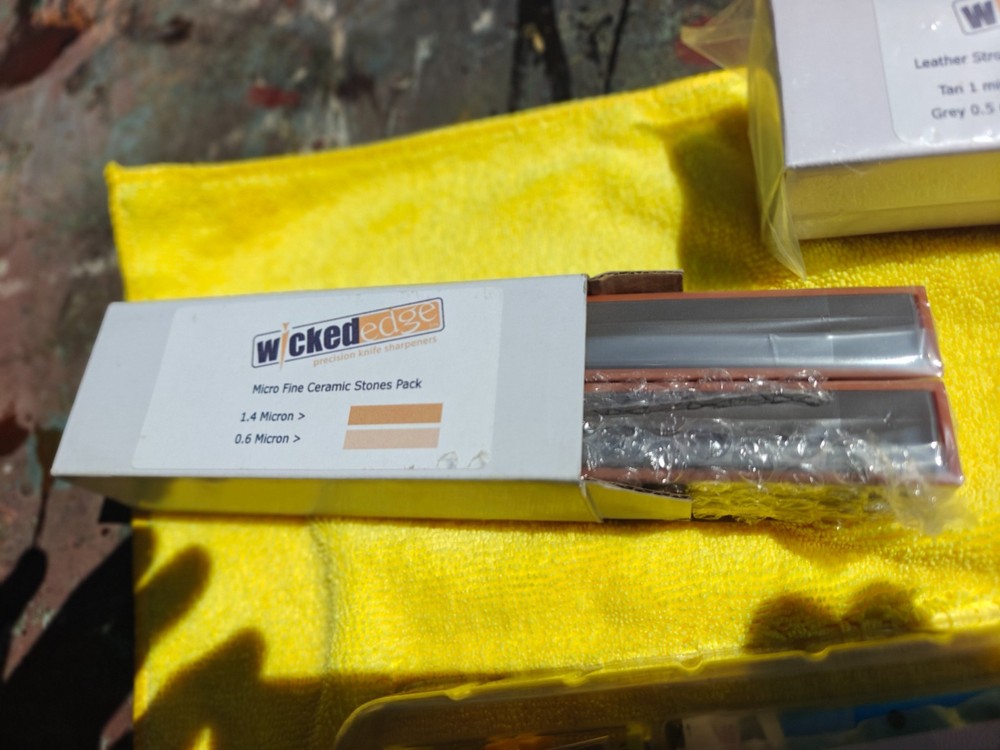 Wicked Edge Knife Sharpening WE1000 with extras