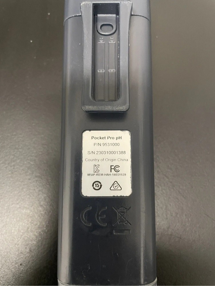 HACH 9531000 POCKET PRO+ PH TESTER **with Buffer 7 Packet