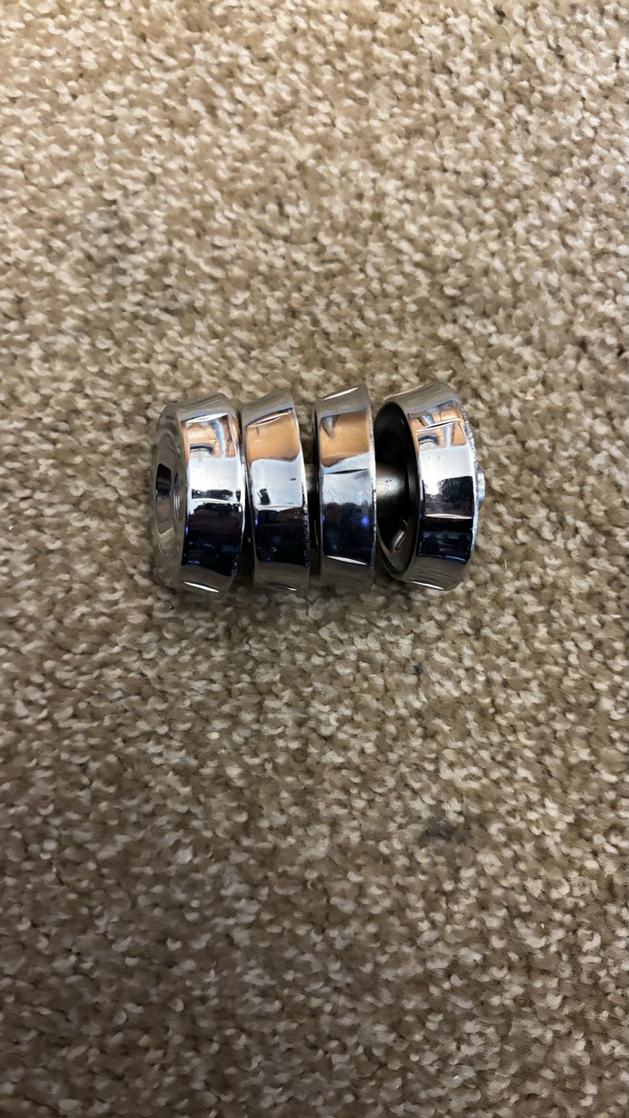 1957 OLDSMOBILE NOS RADIO TONE KNOB 569555