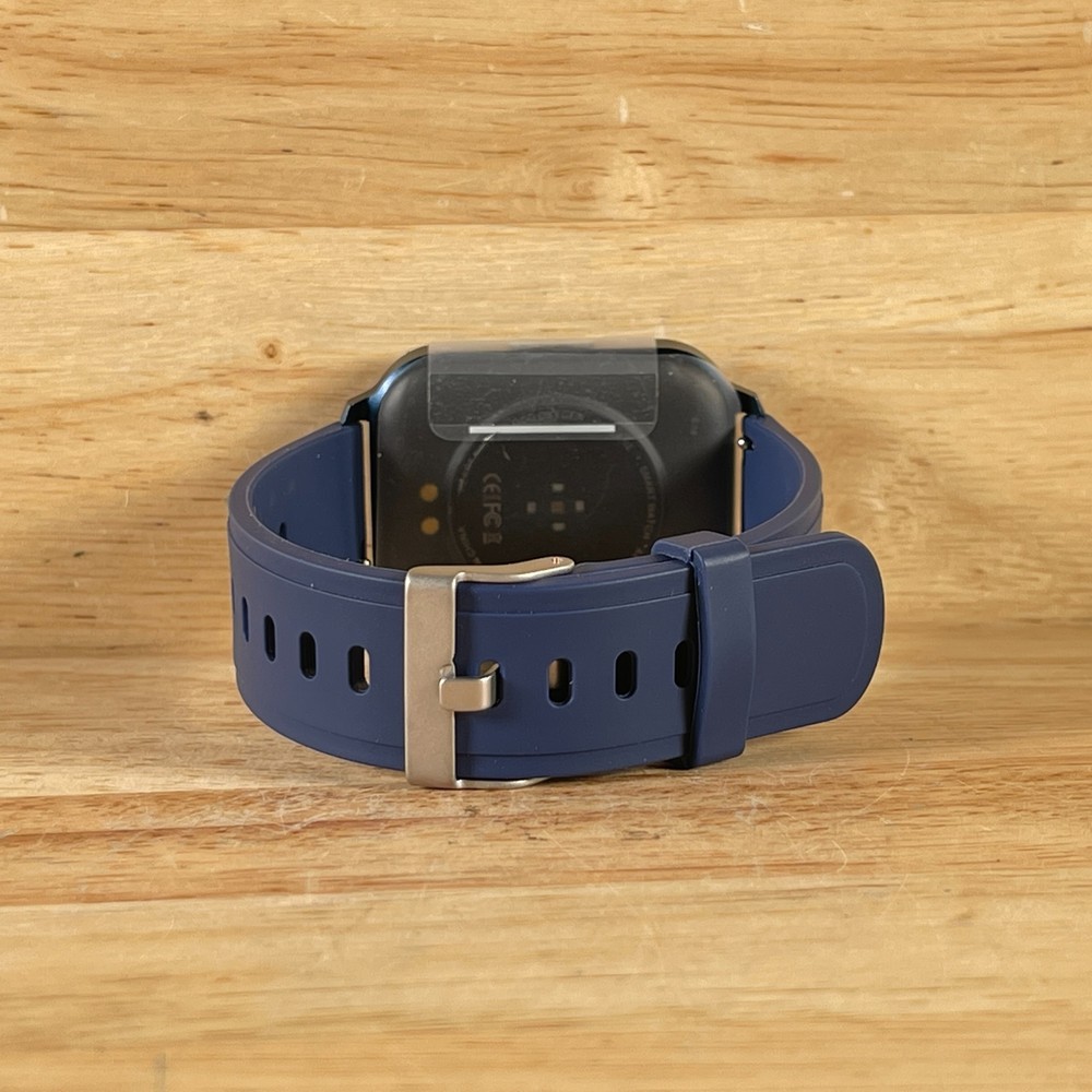 Black Unisex Digital Dial Rectangular Shape Blue Silicone Strap Smart Watch