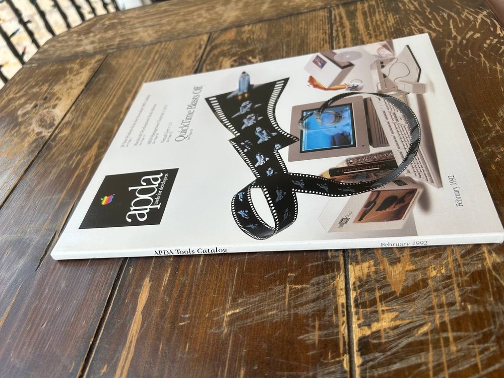 Apple APDA Tools Catalog Feb 1992 Vintage Macintosh Developer Book