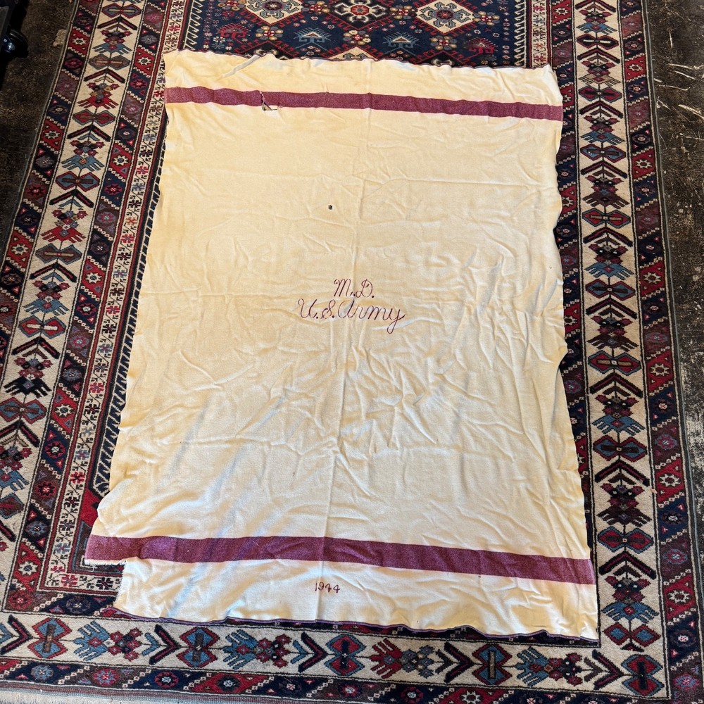 WWII Era 1944 US ARMY Wool Blanket Throw Beige & Maroon Red 81x56 Medical Depart