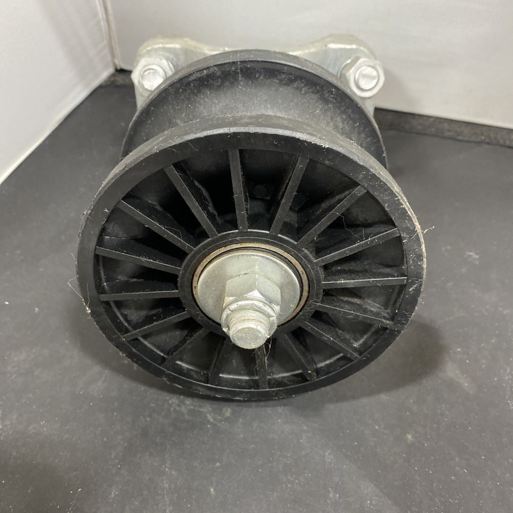 4" Round Post x 2" Pipe Saddle Gate Frame Premium Nylon Cantilever Roller