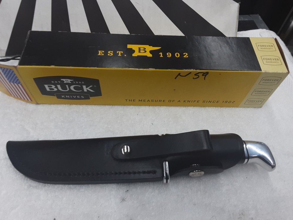 BUCK KNIVES 119.