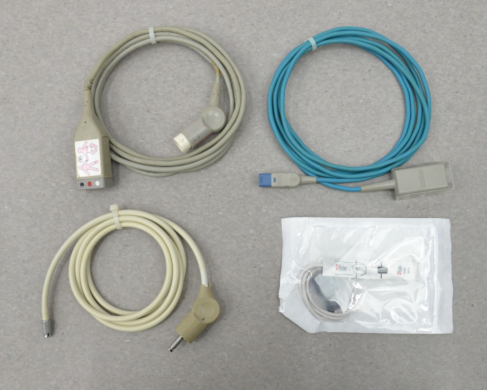 Phillips IntelliVue X2 M3002A W/ Masimo, NiBP, 12-Lead, & Temp