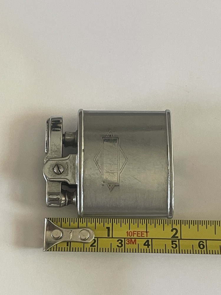VINTAGE RONSON Standard SILVER Tone LIGHTER