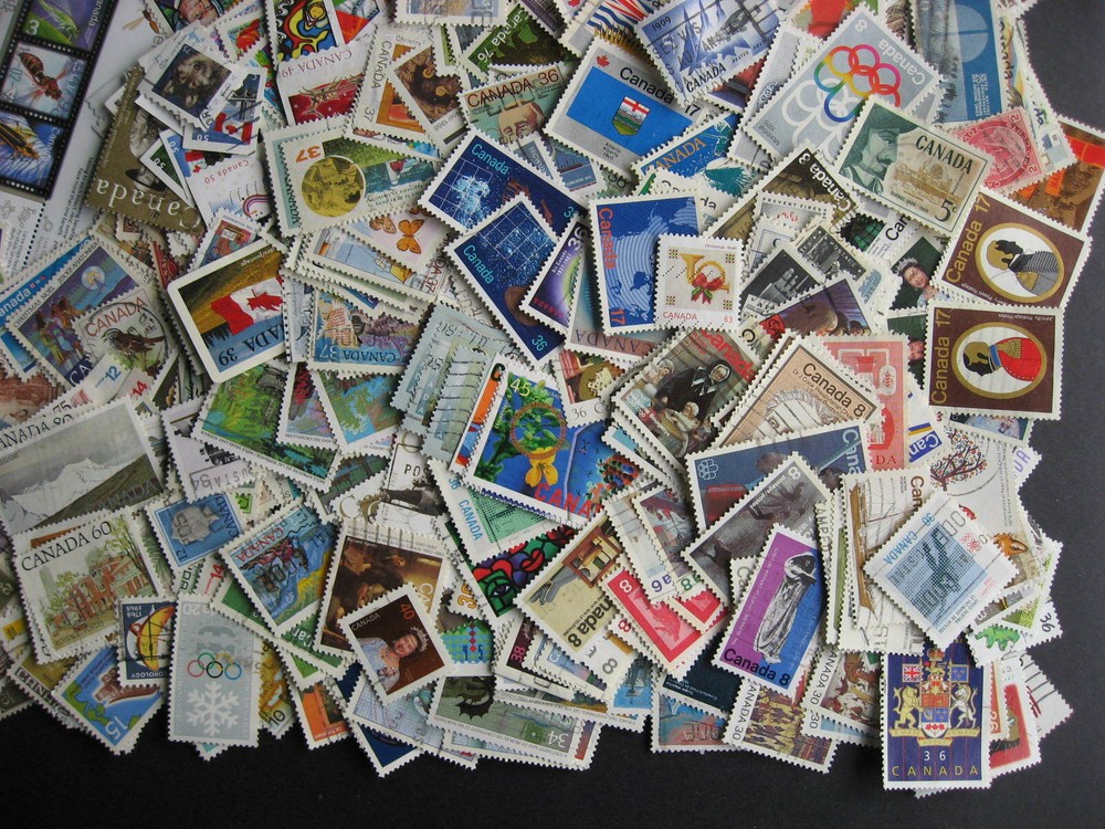 CANADA collection 1000 different U old-2014.Face same=reg/ex-bklt/diff perfs etc