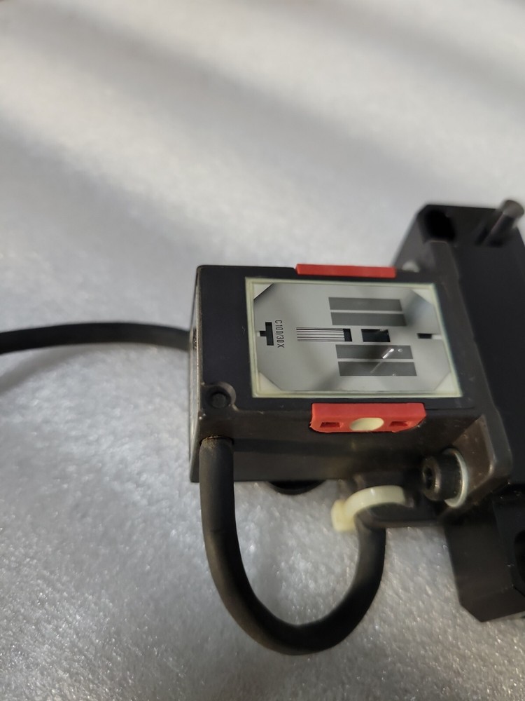 Heidenhain 233 039-04 Universal Instruments GSM X Axis Encoder