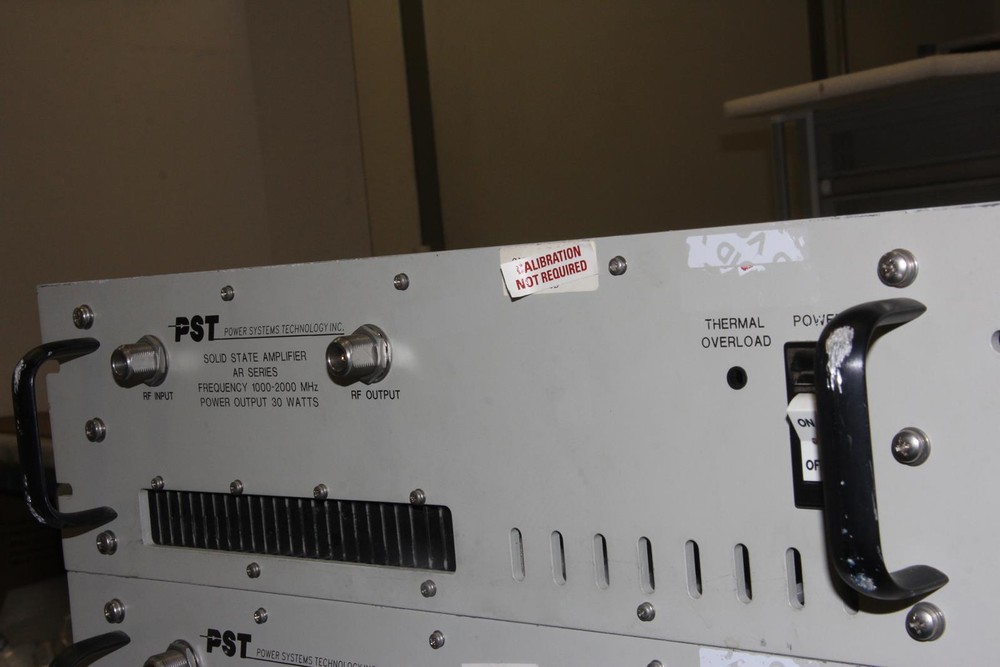 POWER SYSTEMS TECHNOLOGIES LTD AR1929-30 AR Series Solid State Amplifier