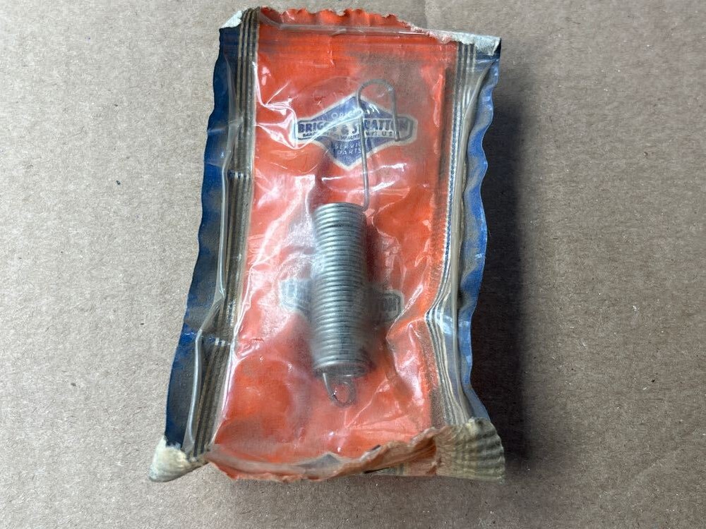 Briggs & Stratton 26267 RETURN SPRING
