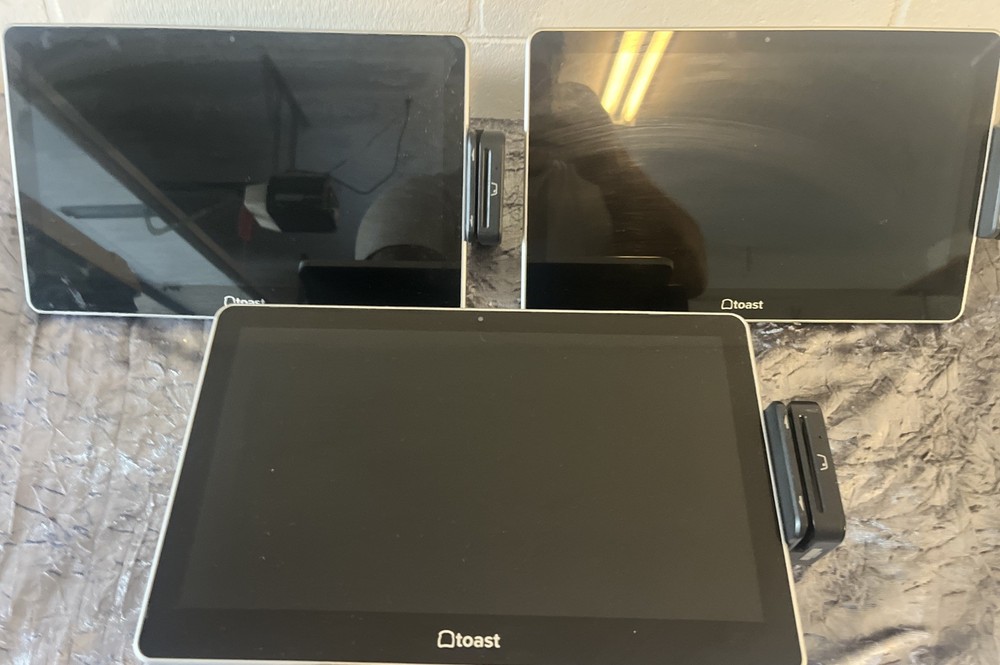 Multi Station (3) Toast POS Touchscreen Terminal Card Reader&Tap ,Printer TT200