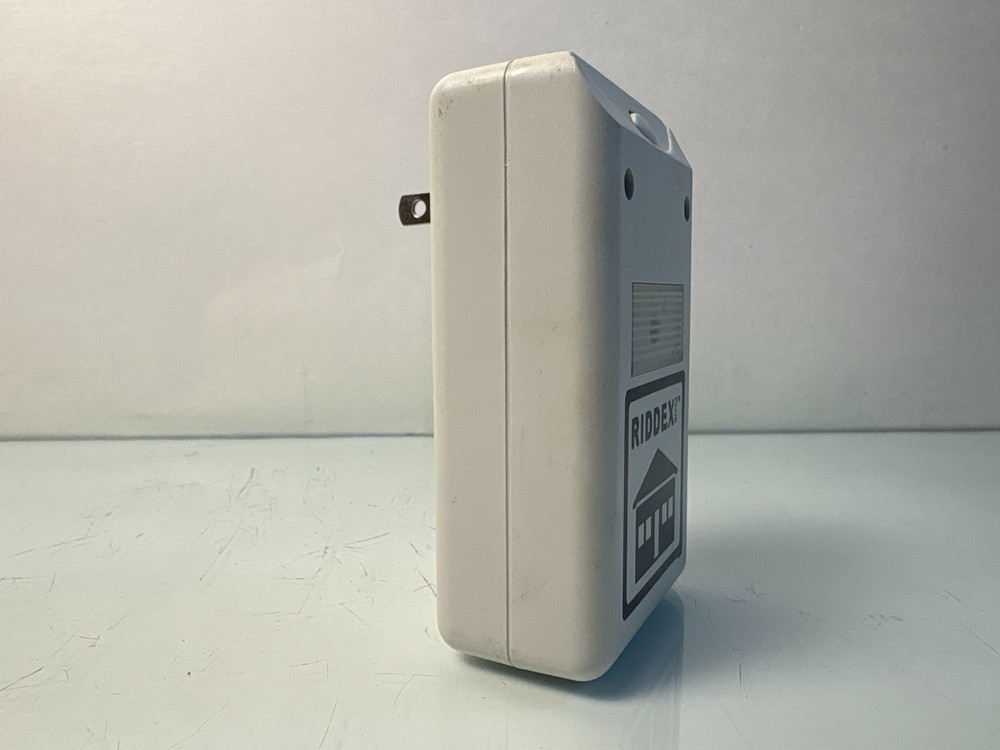 Riddex Plus Electronic Pest Repeller – Plug‑In Ultrasonic Device – Tested & Work