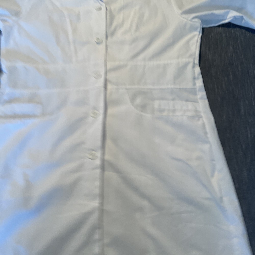 Landau white lab coat pockets nwt womens 8