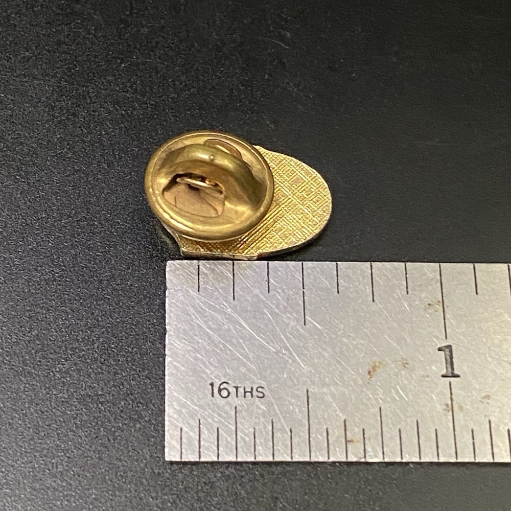 VTG Childrens Choir Hat Lapel Pin