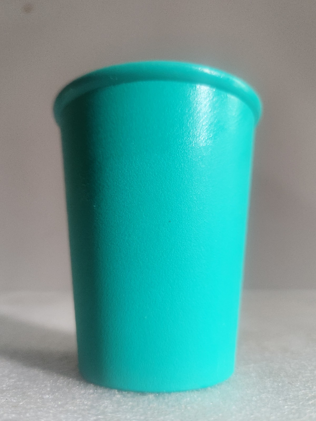 Vintage Tupperware 284-2 The First Years Cup 7 oz 1991 Tumble