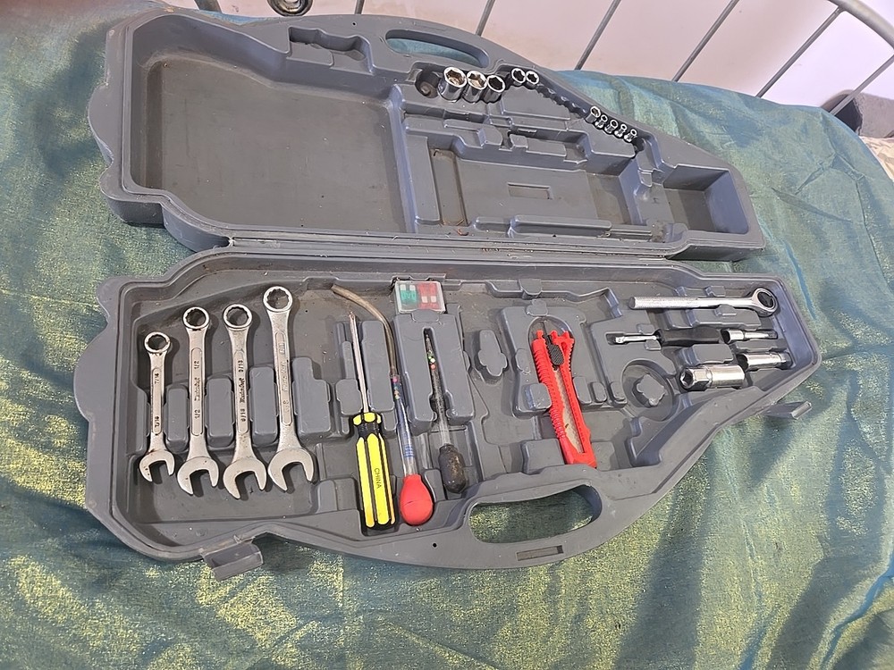 Vintage Mastercraft Molded Tool Caddy