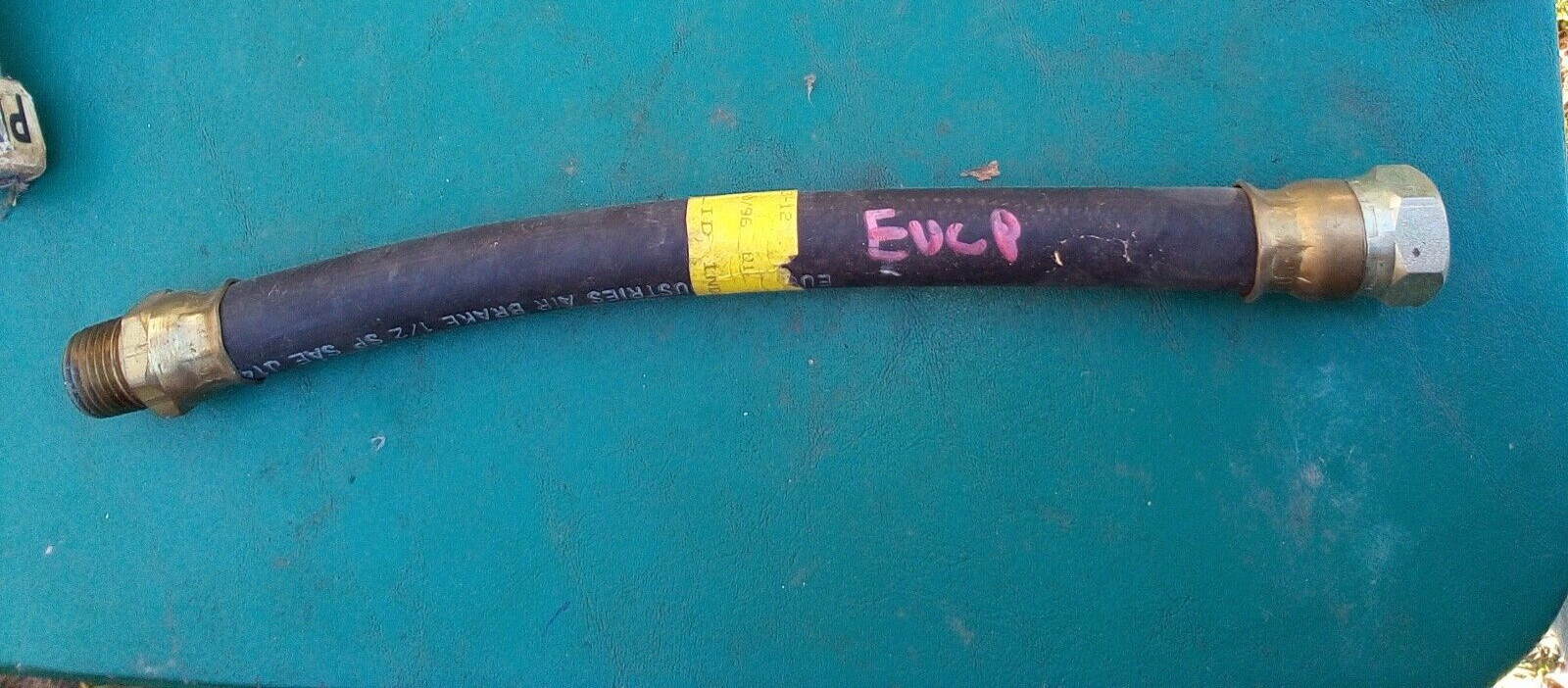 New Euclid Air Brake Hose 1/2" Fixed x 3/8" Swivel E8583-12 12" Long