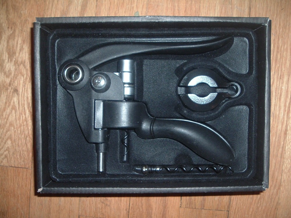 DELUXE PROFESSIONAL CORKSCREW - SACACORCHOS - EASY OPERATION
