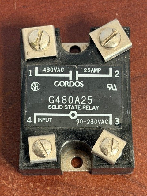 CROUZET G480A25 Solid State Relay 90-280VAC 25A New